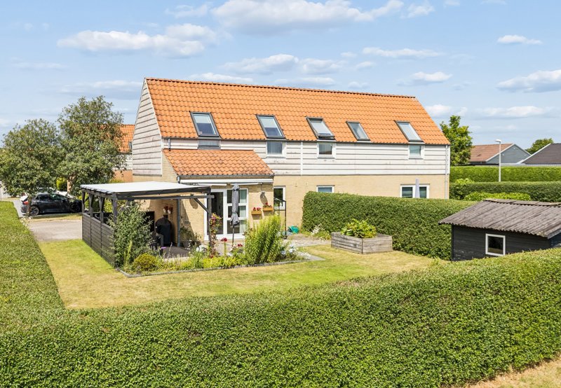 Property image number 2