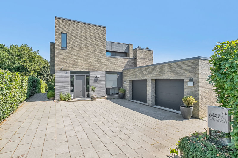 Property image number 2