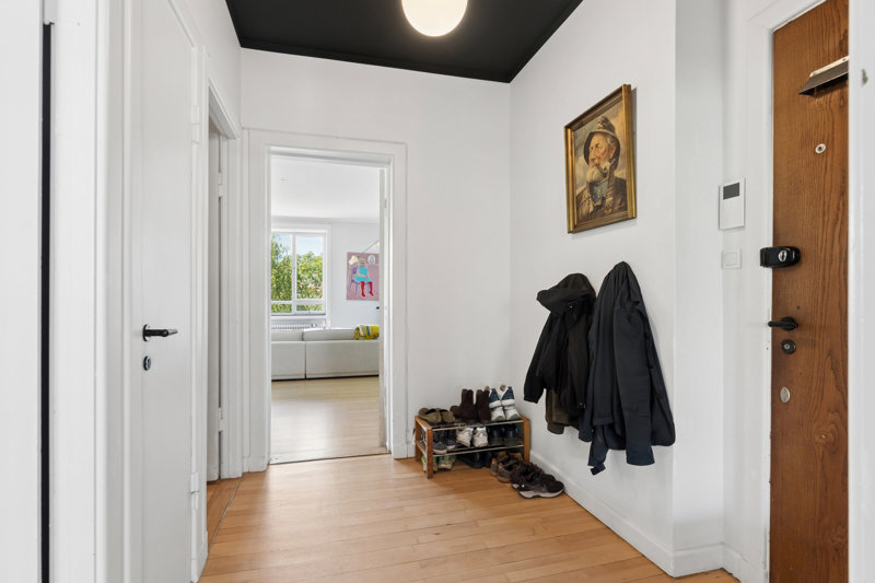toggle-gallery-image