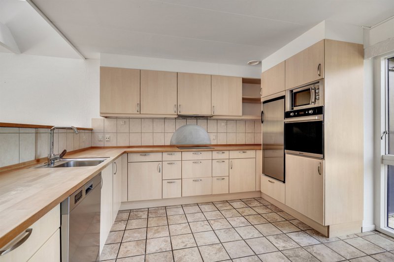 Property image number 3