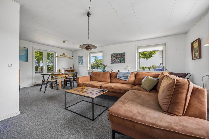 Property image number 8