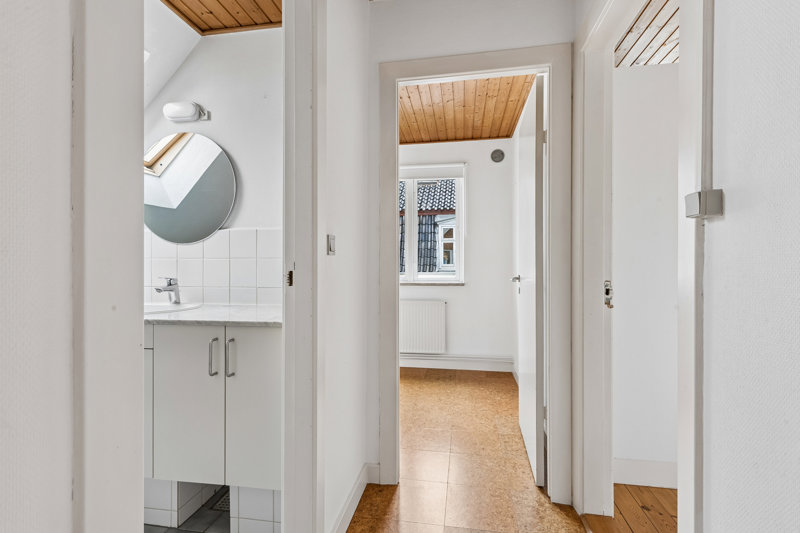 Property image number 8