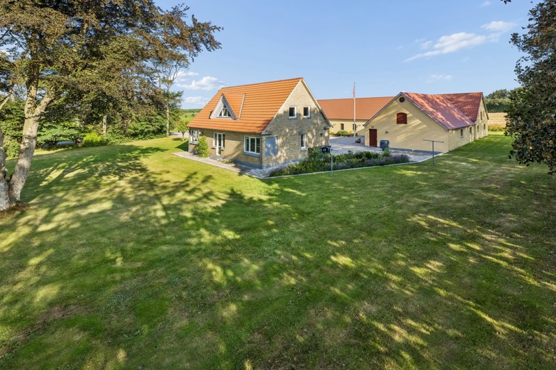 Property image number 1