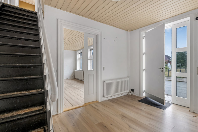 Property image number 2