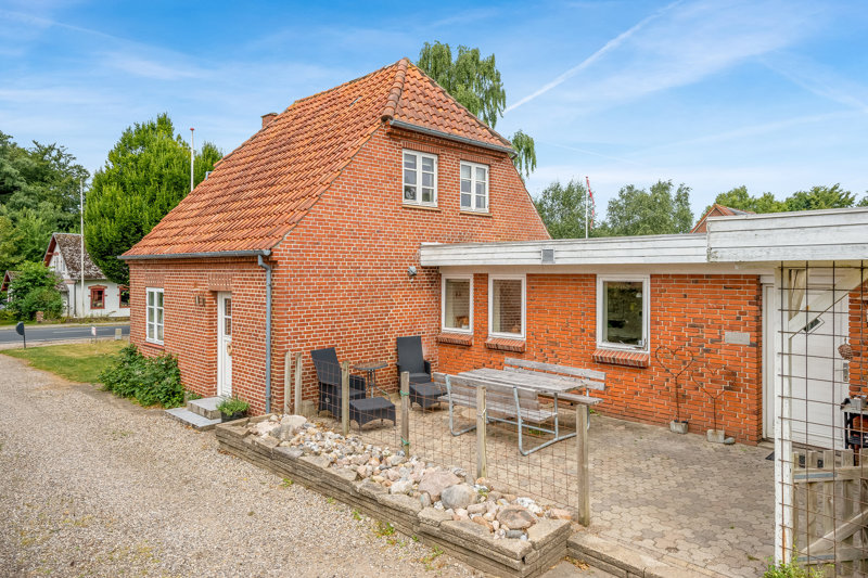 Property image number 2