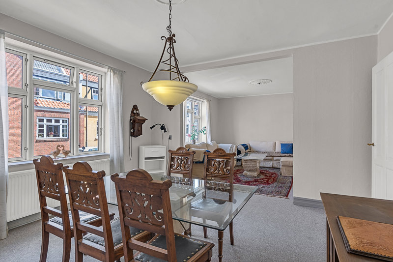 Property image number 3