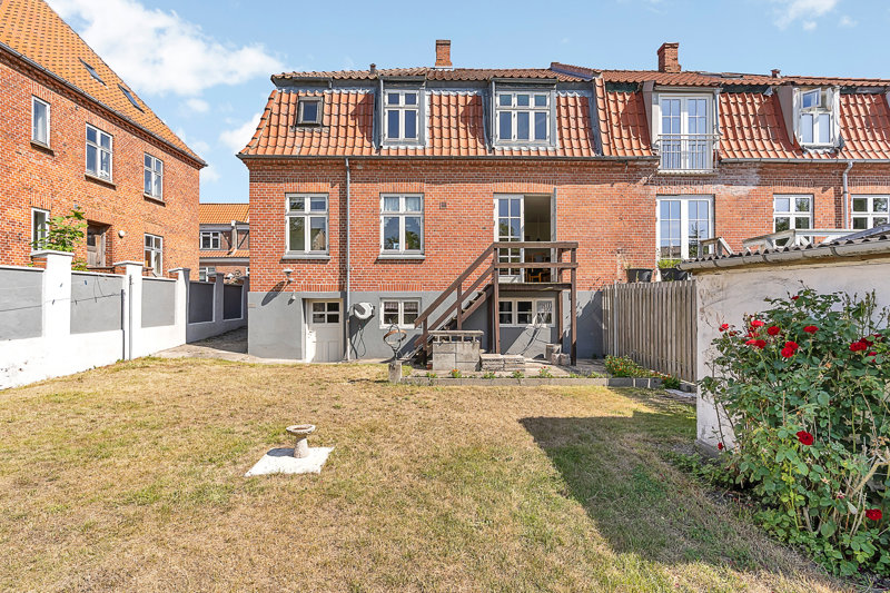 Property image number 2