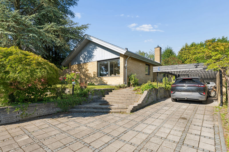 Property image number 1