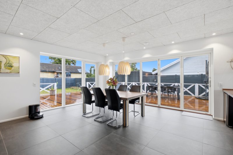 Property image number 9
