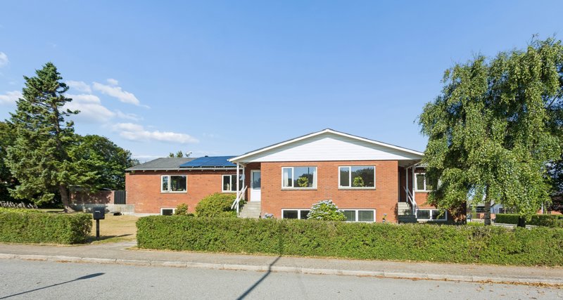 Property image number 1