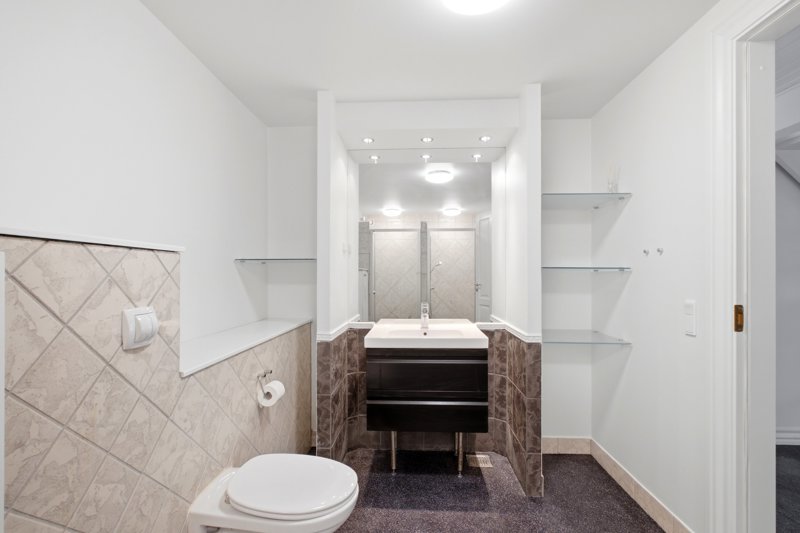 Property image number 11