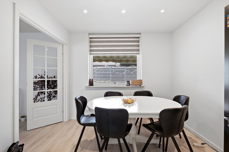 Property image number 6