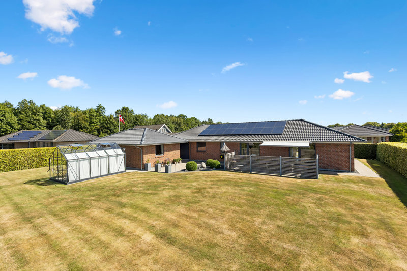 Property image number 3