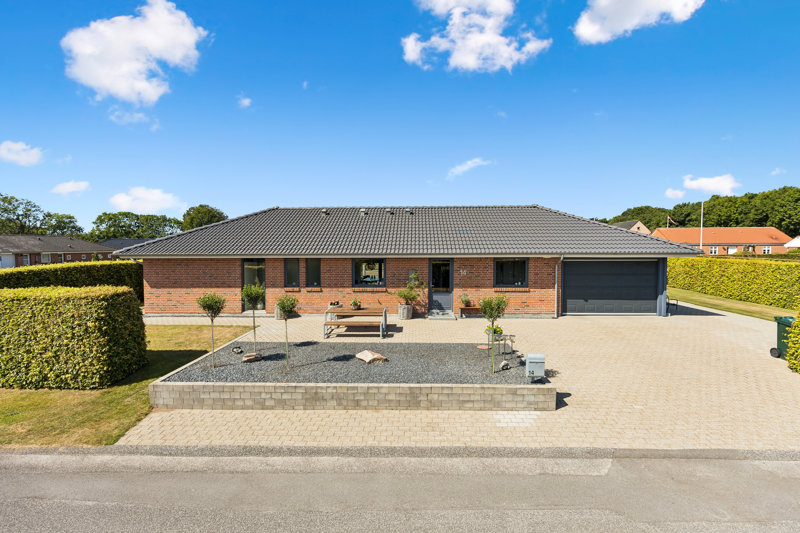Property image number 1
