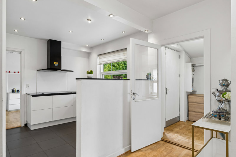 Property image number 2