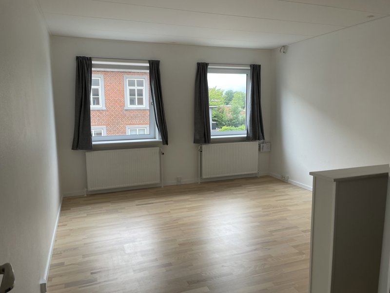 Property image number 6