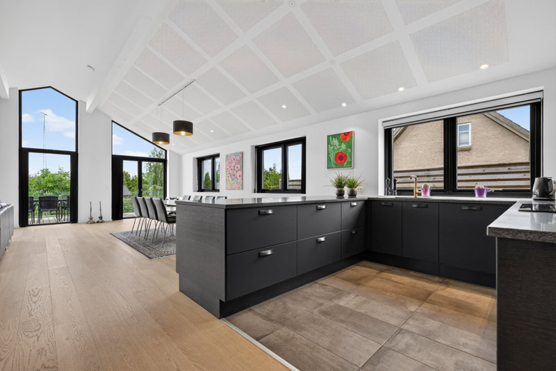 Property image number 8