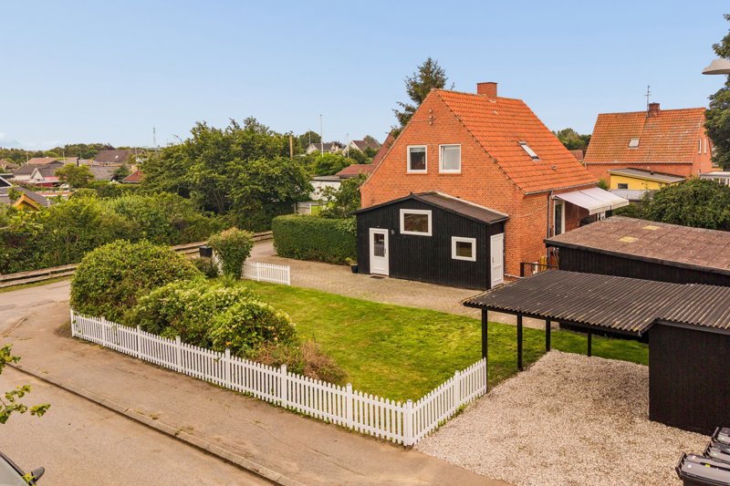 Property image number 2