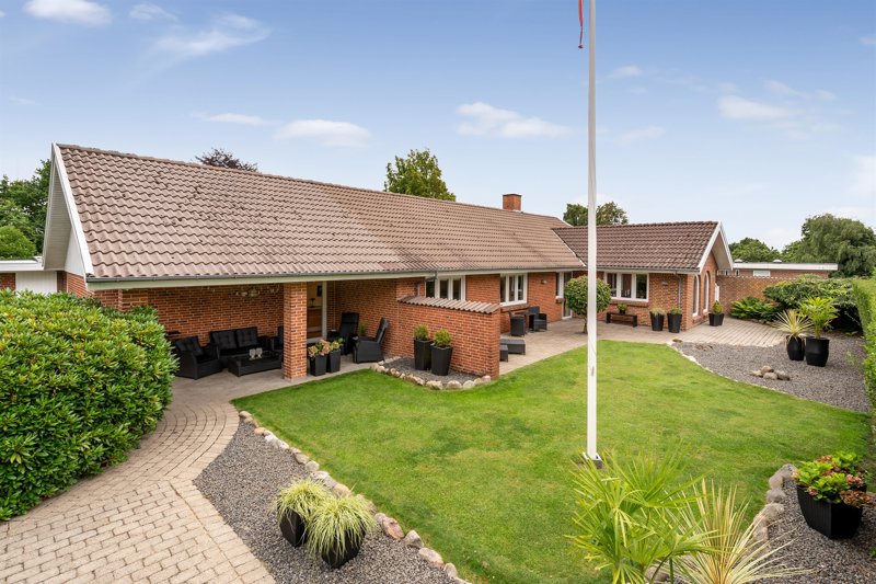 Property image number 1