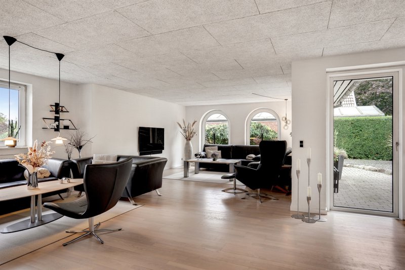 Property image number 11