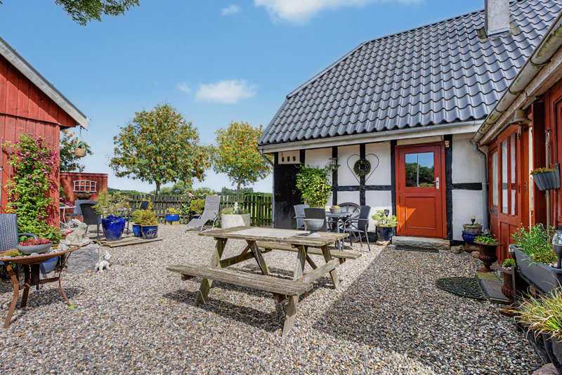 Property image number 2