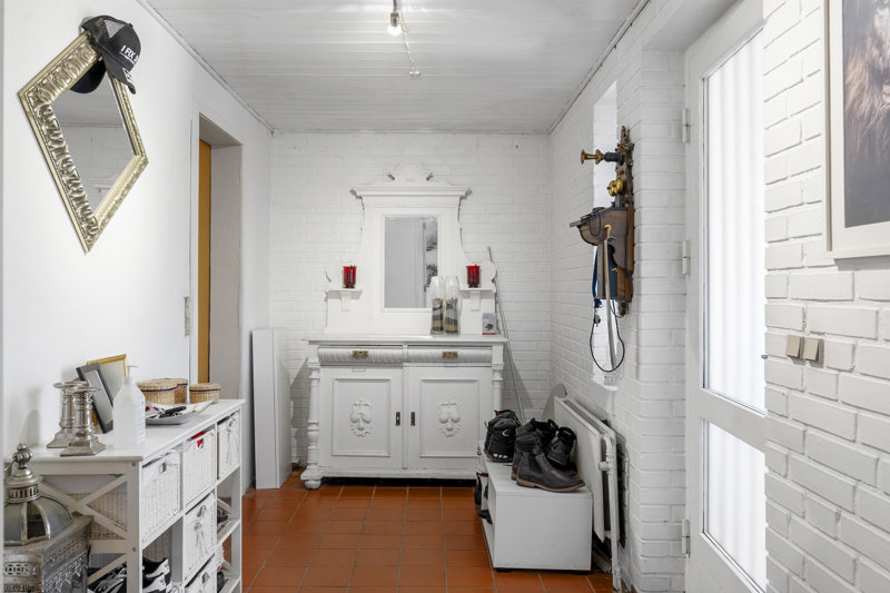 toggle-gallery-image