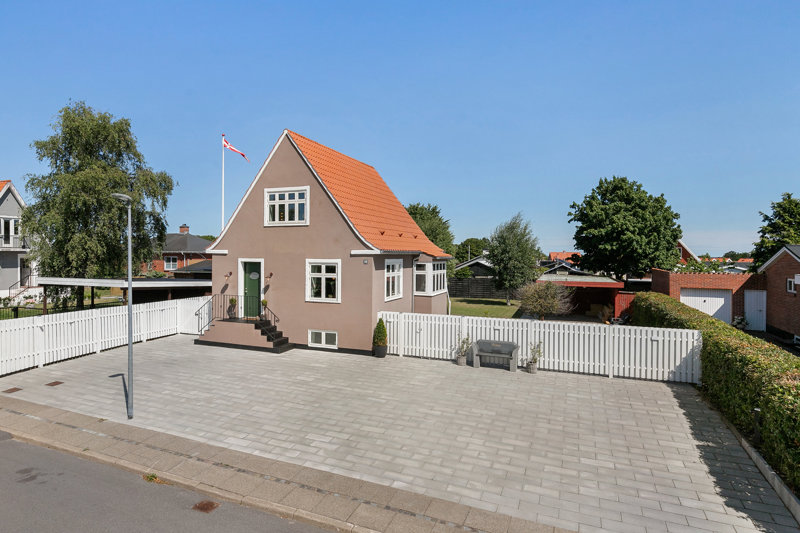 Property image number 1