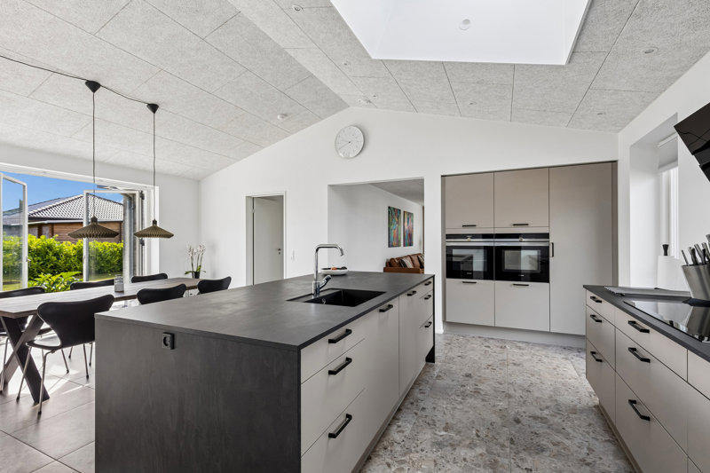 Property image number 3