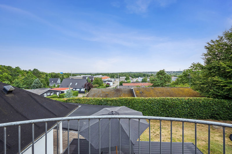 Property image number 2