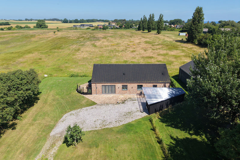 Property image number 2