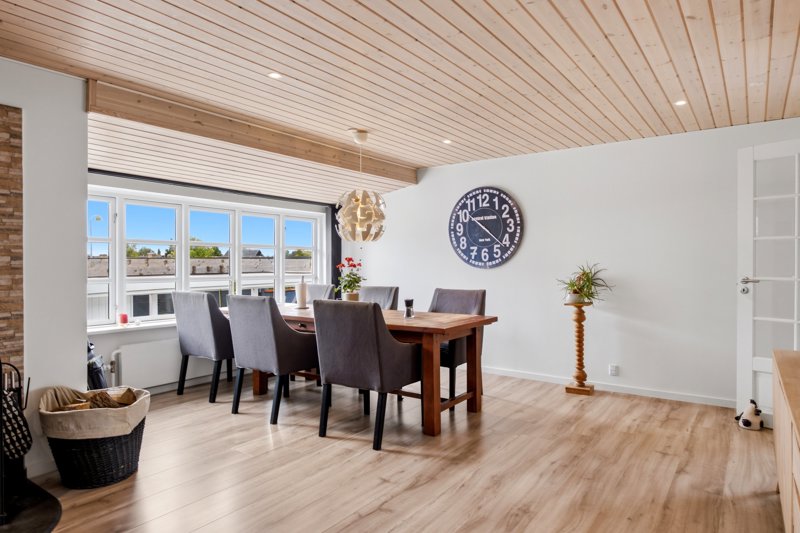 Property image number 9