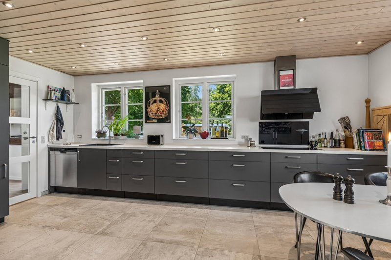 Property image number 8