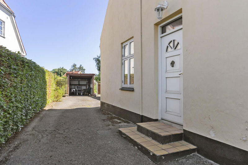 Property image number 2