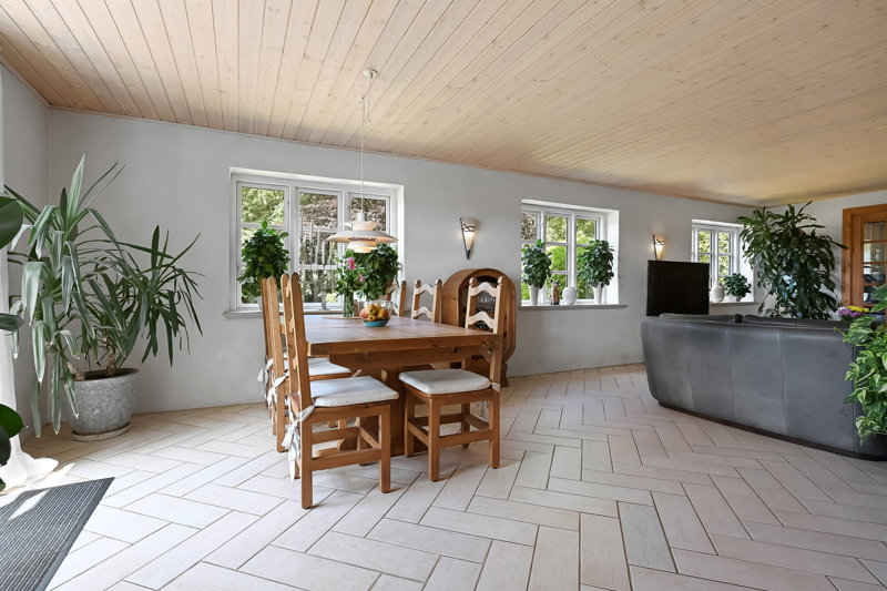 Property image number 8