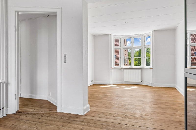 Property image number 3