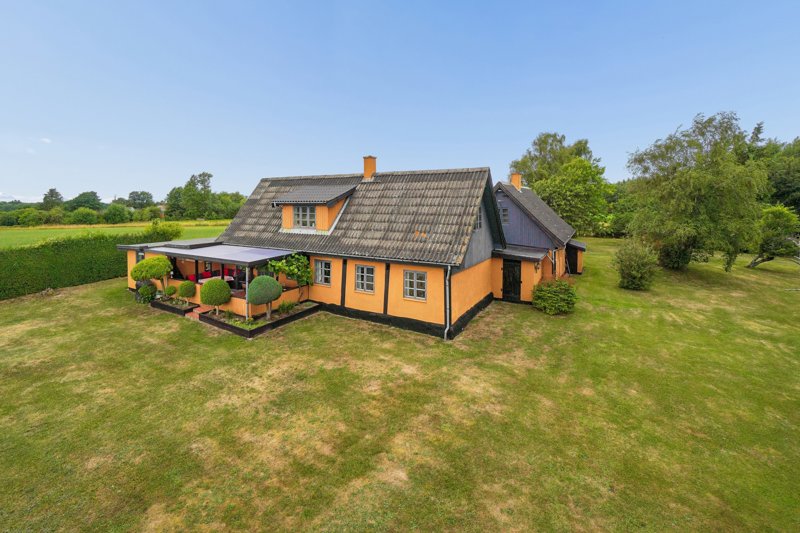 Property image number 2