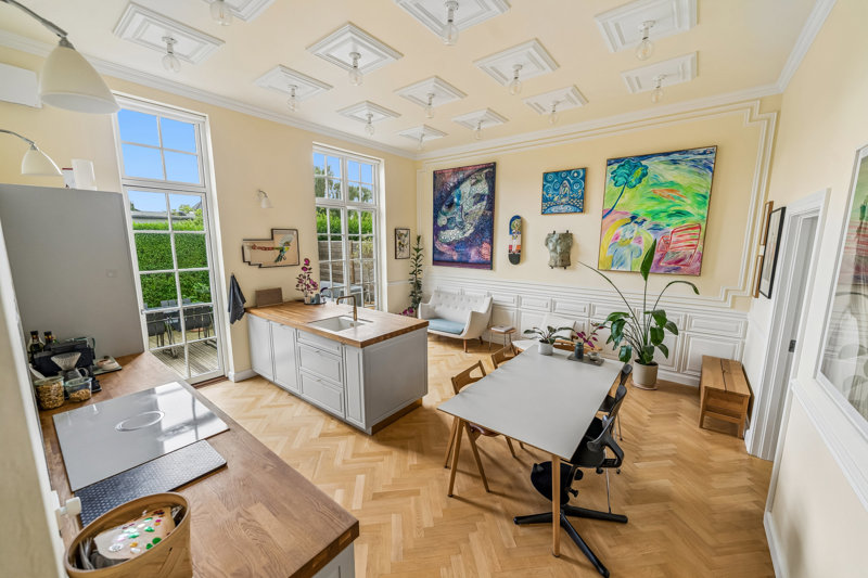 Property image number 2