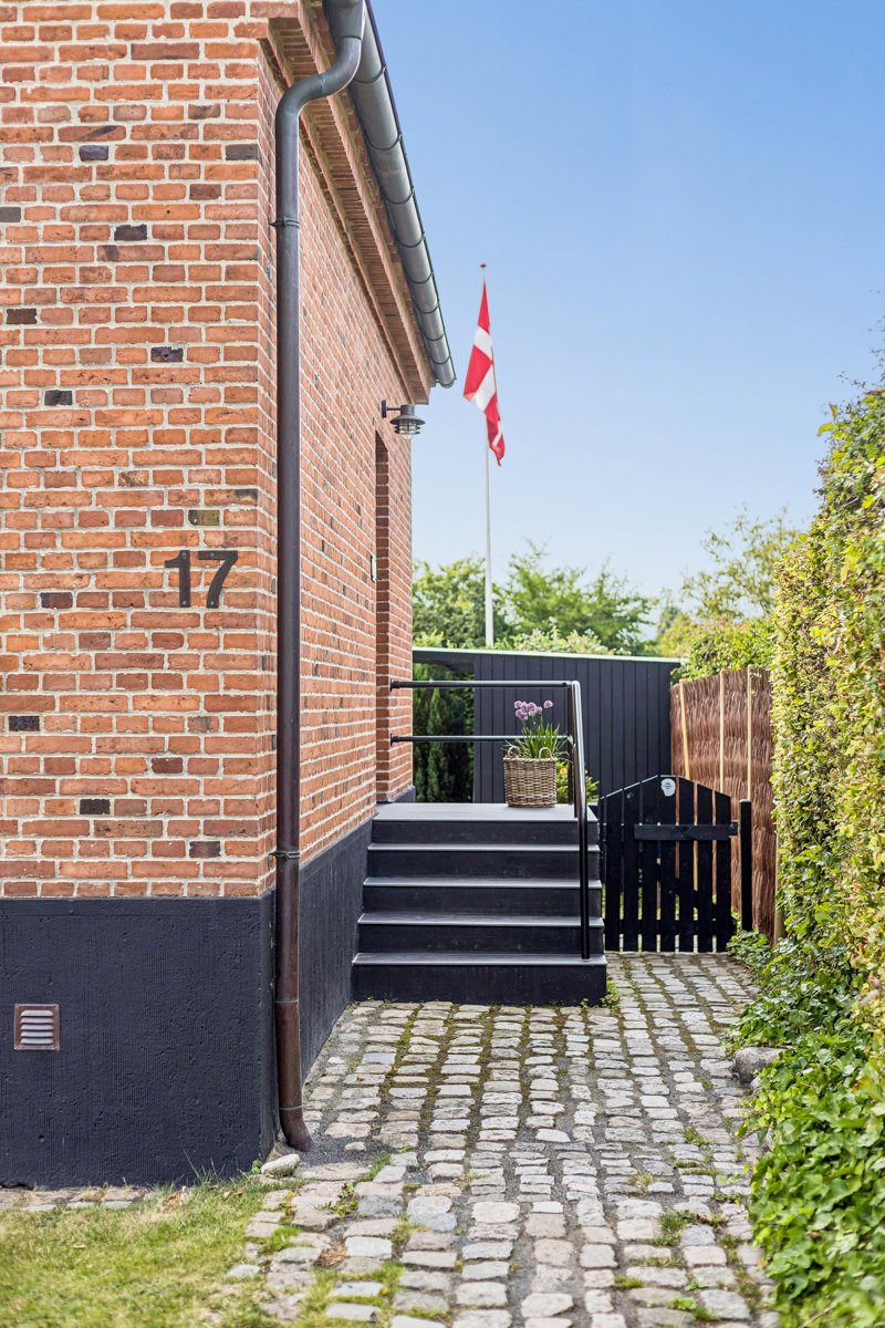 Property image number 2