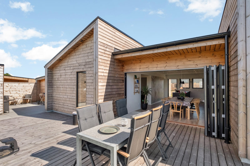 Property image number 2