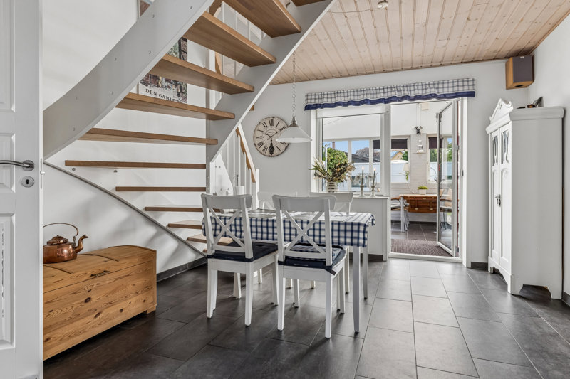 Property image number 8