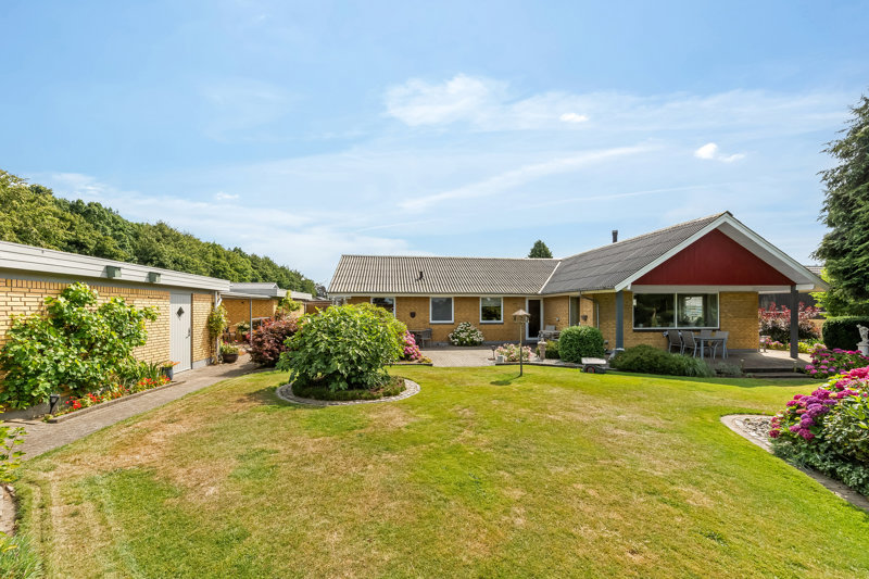 Property image number 2