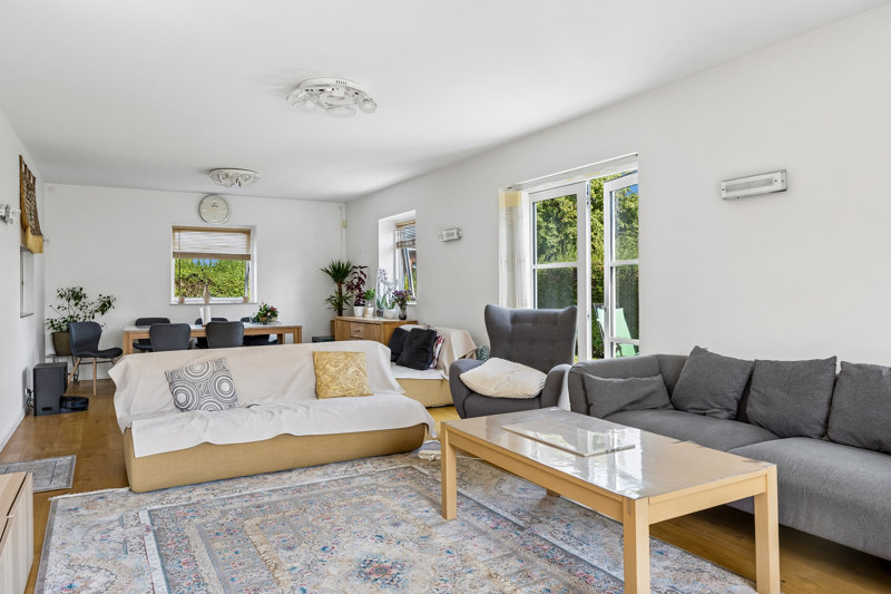 Property image number 6