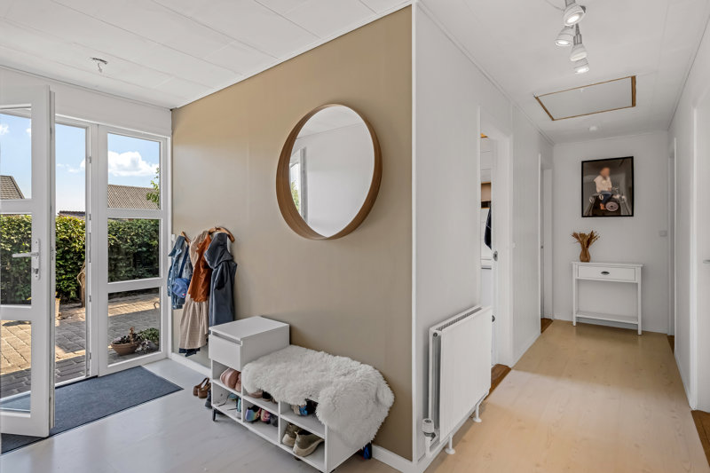 Property image number 2