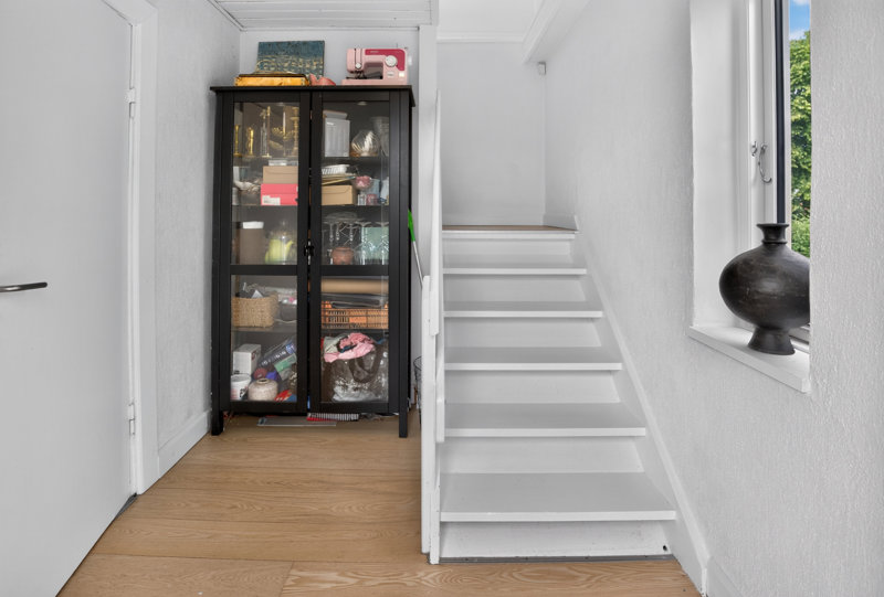 toggle-gallery-image