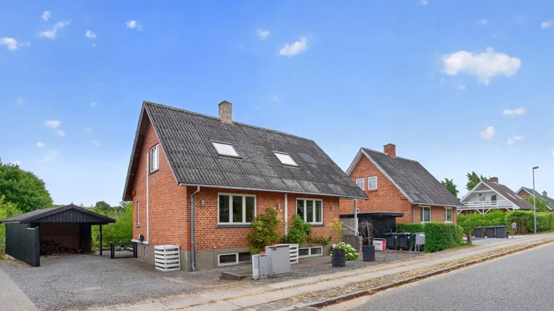 Property image number 1