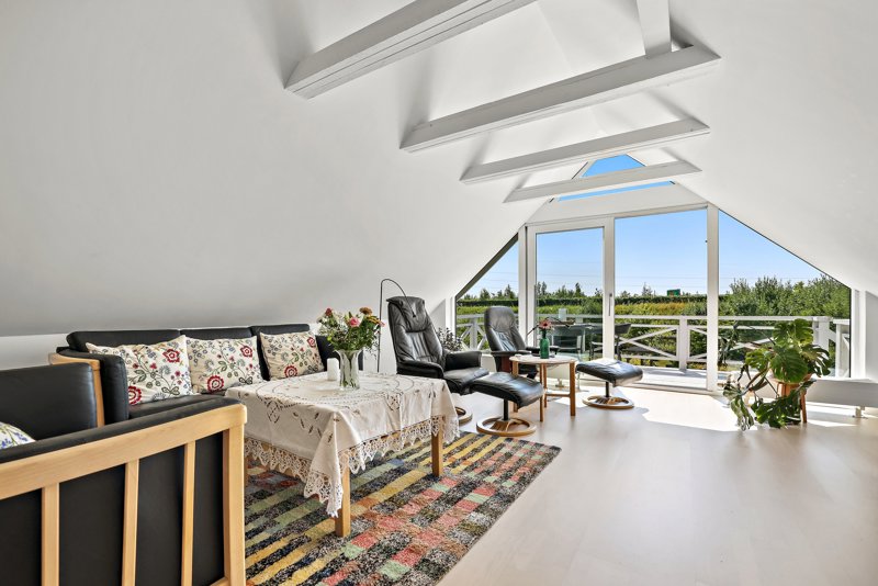 toggle-gallery-image