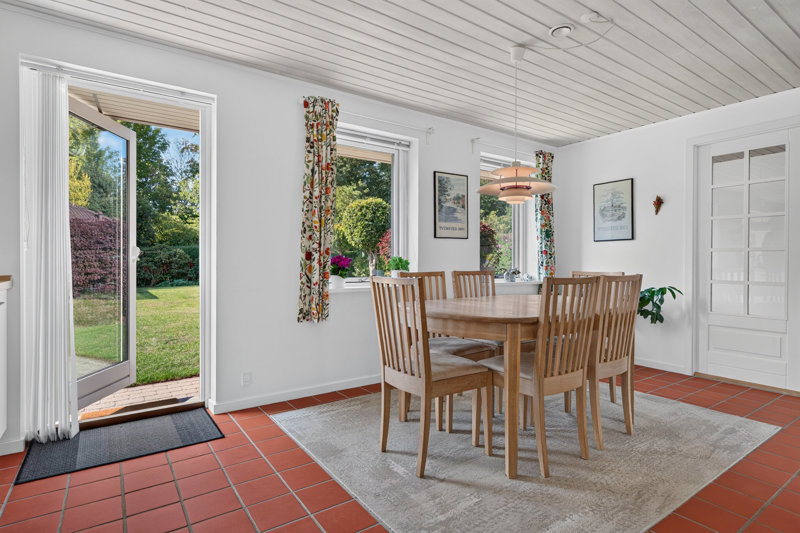 Property image number 8