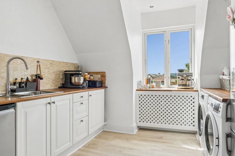 Property image number 8