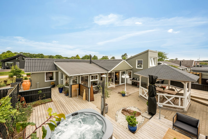 Property image number 2