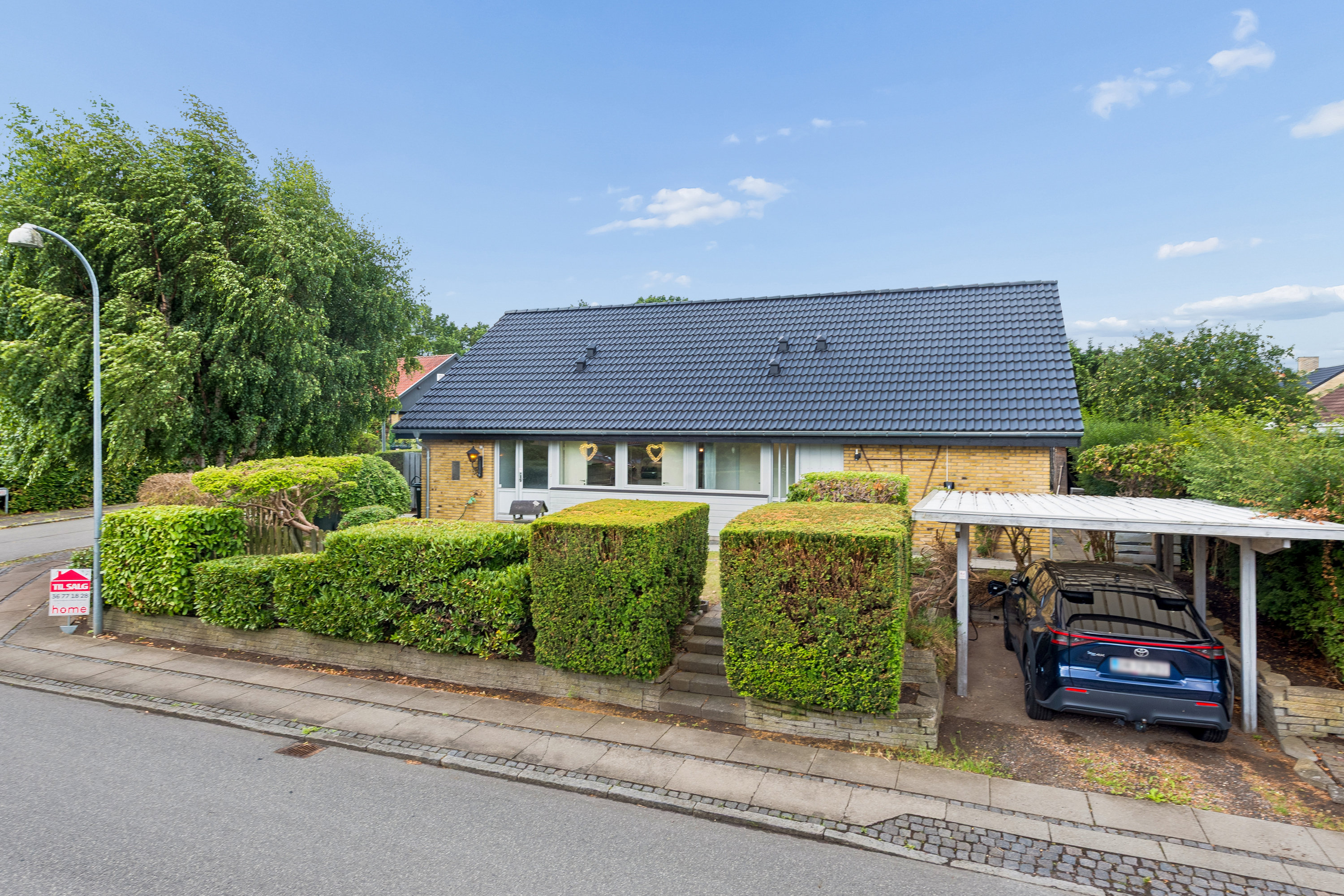 Villa på Tværskovvej 2 2650 Hvidovre.